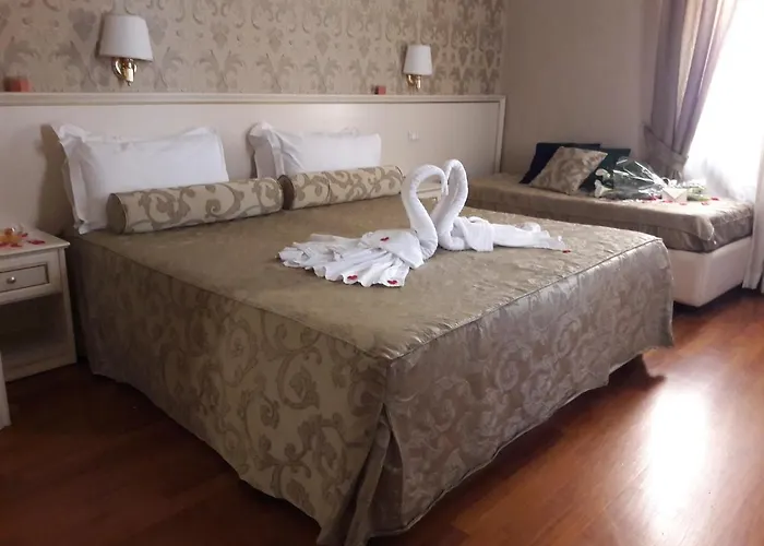 Domus Bocca Di Leone 3*